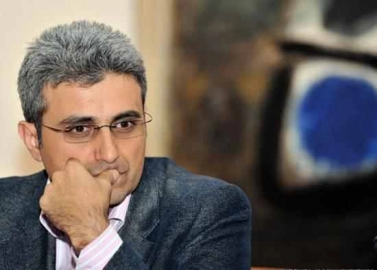 parchetul-face-cercetari-in-scandalul-turcescu-ministrul-apararii-va-fi-audiat