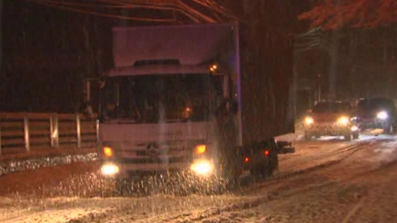 predeal-calvarul-iernii-de-aprilie-tiruri-blocate-in-trafic-video