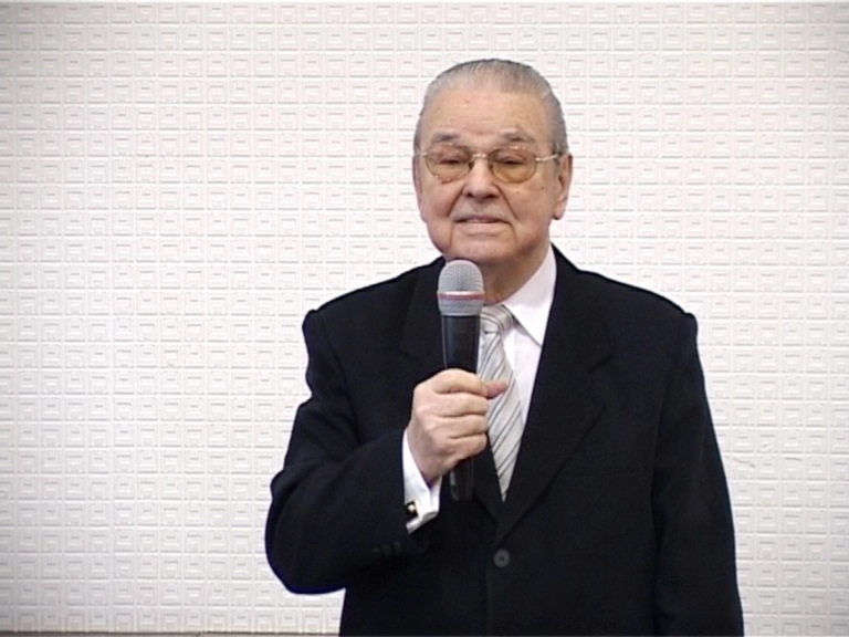 profesorul-ion-petrescu-la-al-114lea-volum