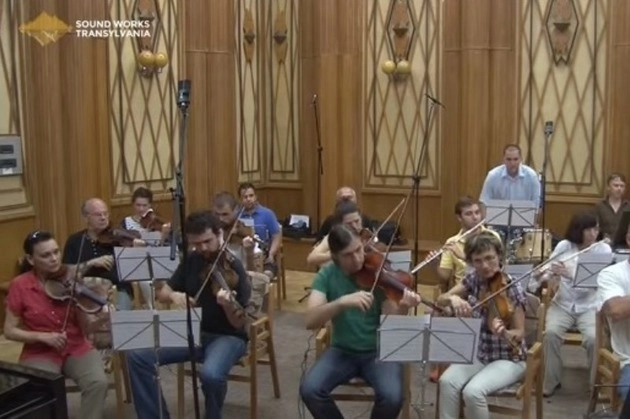 reactia-trupei-coldplay-dupa-ce-o-orchestra-din-romania-a-facut-un-cover-dupa-o-piesa-a-britanicilor-