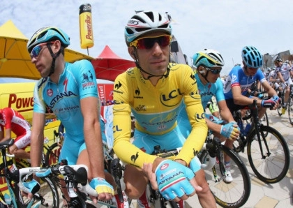 rechinul-a-mai-castigat-o-etapa