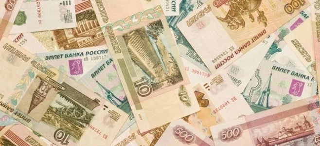 rusia-a-vandut-113-miliarde-de-dolari-pentru-sustinerea-rublei