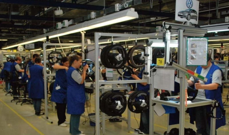 salariul-mediu-in-industria-automotive-la-brasov-1579-de-lei