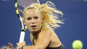 sarapova-eliminata-de-wozniacki