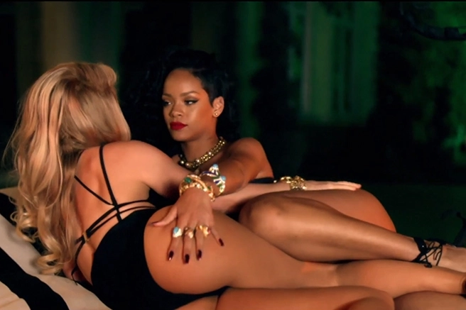 shakira-a-devenit-cea-mai-populara-vedeta-de-pe-facebook