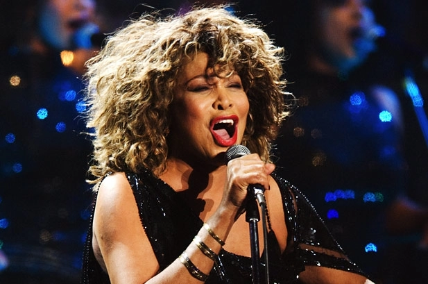 soc-in-lumea-muzicii-veste-trista-despre-tina-turner