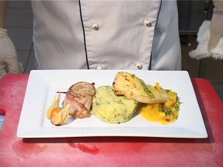 super-petreceri-pentru-doamne