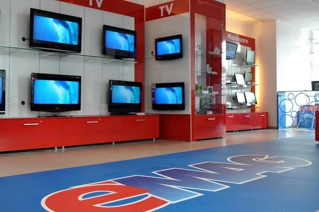 telefon-samsung-galaxy-s4-1-leu-sute-de-romani-au-dat-lovitura-in-timpul-unei-erori-tehnice-de-la-emag