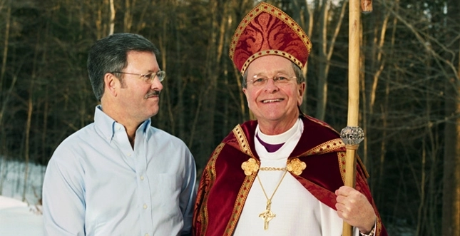 un-episcop-homosexual-divorteaza