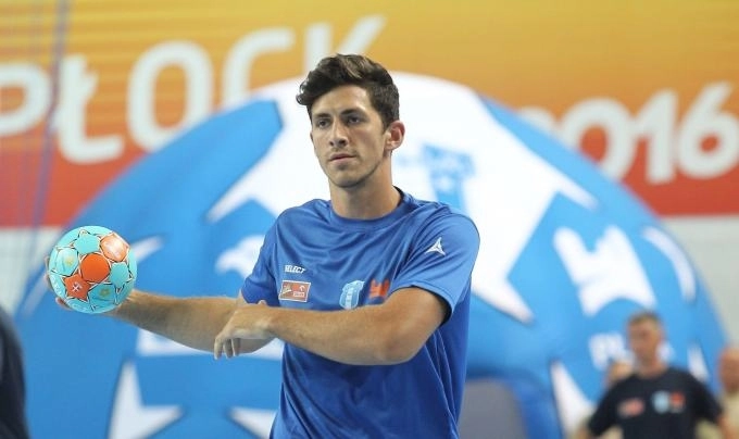 un-handbalist-brasovean-face-spectacol-i-champions-league