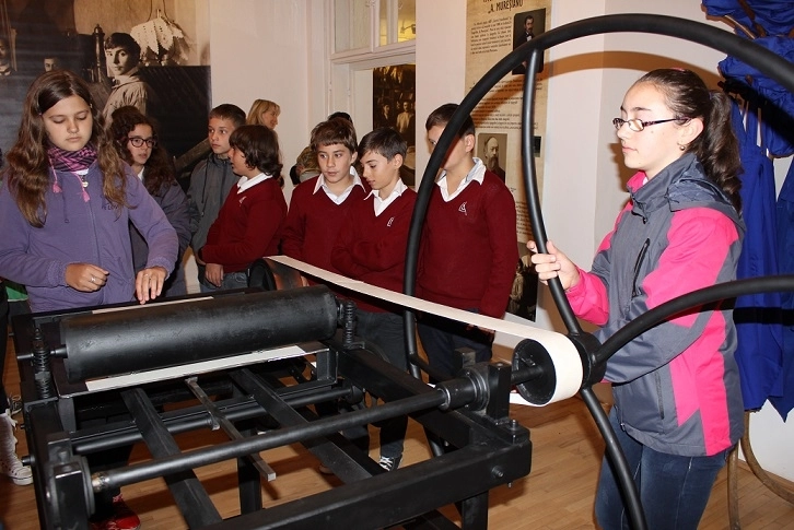 vacanta-la-tipografia-muresenilor