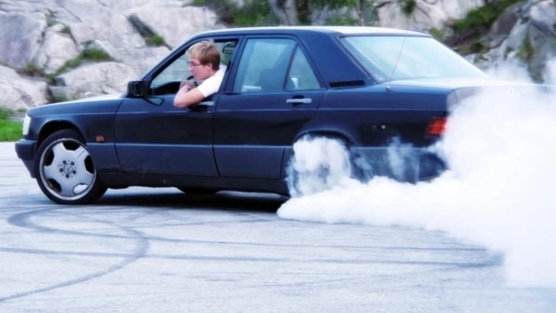 video-mercedesul-care-merge-cu-ulei-de-gatit