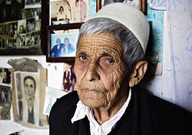 virginele-din-albania-traiesc-si-arata-ca-barbatii