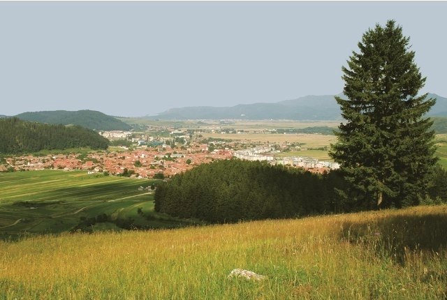 zarnestiul-printre-cele-trei-destinatii-ecoturistice-ale-romaniei