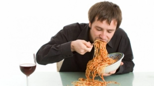 -iti-vine-sa-mananci-nonstop-cinci-alimente-care-iti-taie-pofta-de-mancare