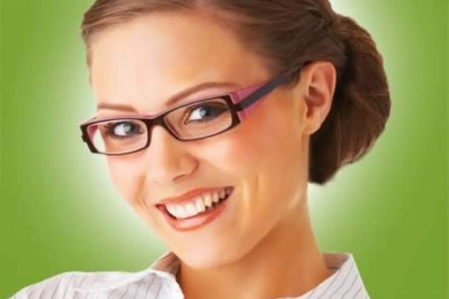 -la-ce-riscuri-te-expui-daca-iti-cumperi-ochelari-fara-prescriptie-medicala