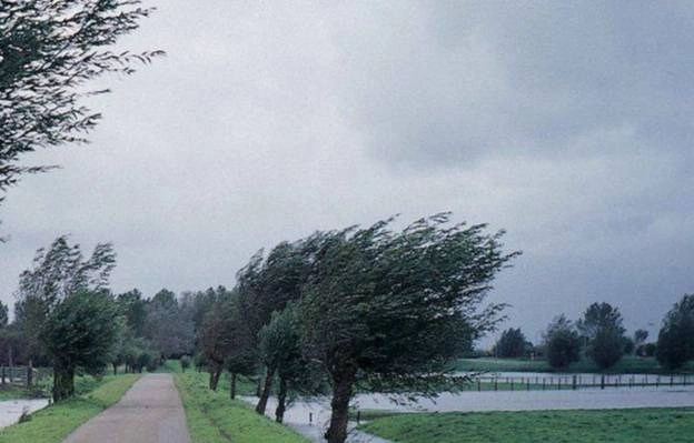 alerta-meteo-de-vijelii-si-furtuni-se-prelungeste