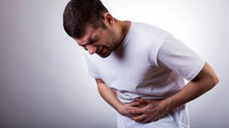 alimentul-care-iti-distruge-ficatul-mai-tare-decat-alcoolul-toti-il-mancam