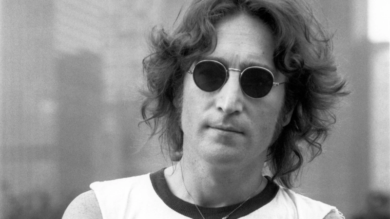 au-trecut-35-de-ani-de-la-asasinarea-lui-john-lennon