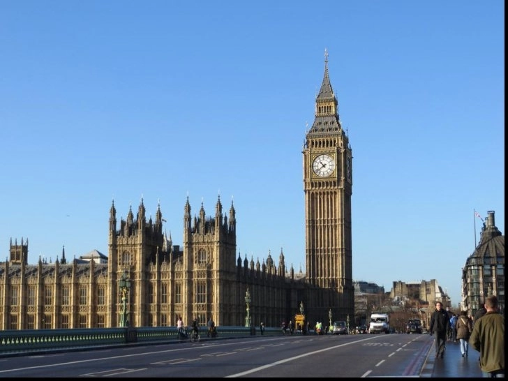 big-ben-din-londra-sa-oprit-ceasul-nu-mai-poate-arata-ora-exacta