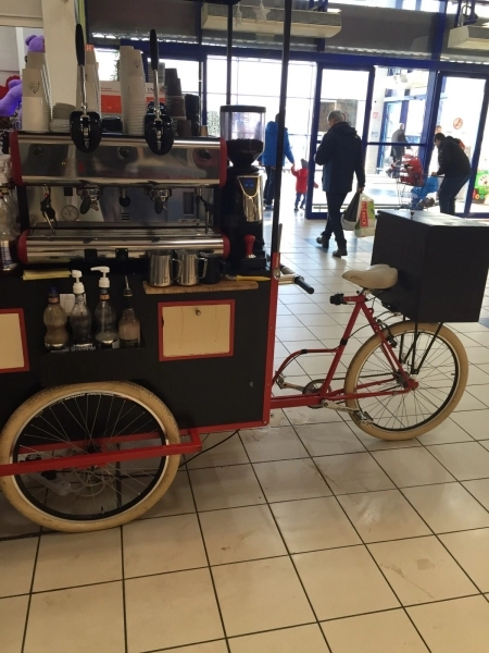 cafenea-pe-bicicleta-galerie-foto