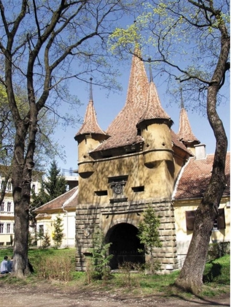 ce-se-va-intampla-cu-poarta-ecaterinei-din-brasov-