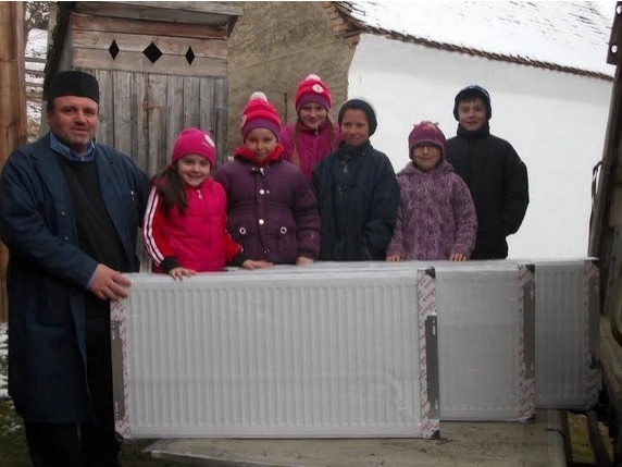 doi-brasoveni-au-adoptat-doua-sate-romanesti-din-harghita-si-covasna