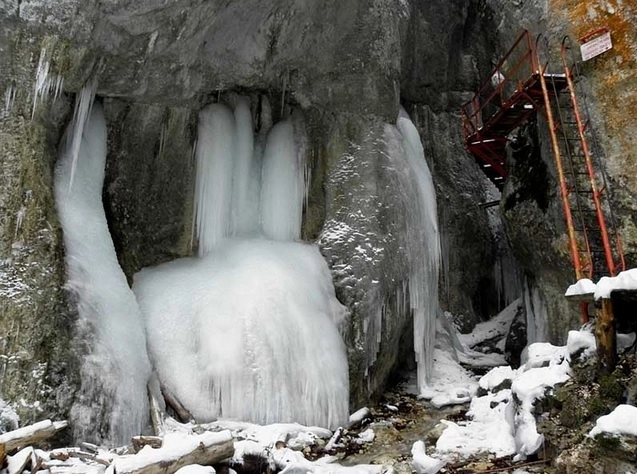 investitie-de-350000-de-lei-pentru-reabilitarea-canionului-tamina