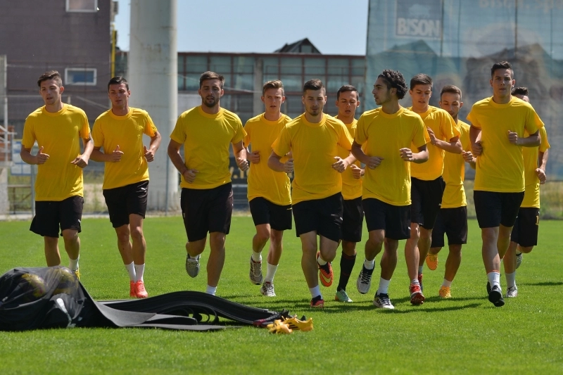 lot-oficial-la-fc-brasov-ce-numere-vor-purta-stegarii-in-liga-2-