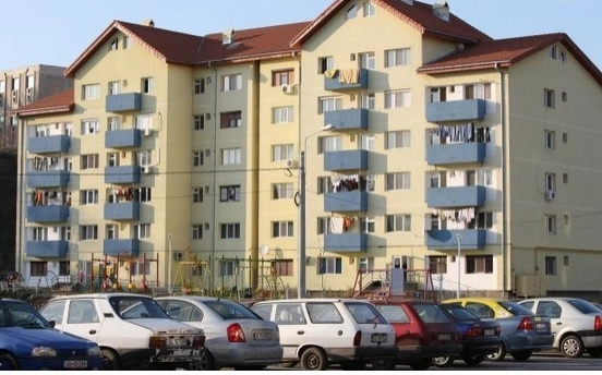 luna-mai-a-ieftinit-apartamentele-brasovenilor