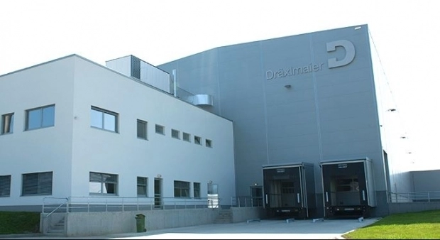 nemtii-de-la-draxlmaier-au-deschis-o-noua-fabrica-la-brasov