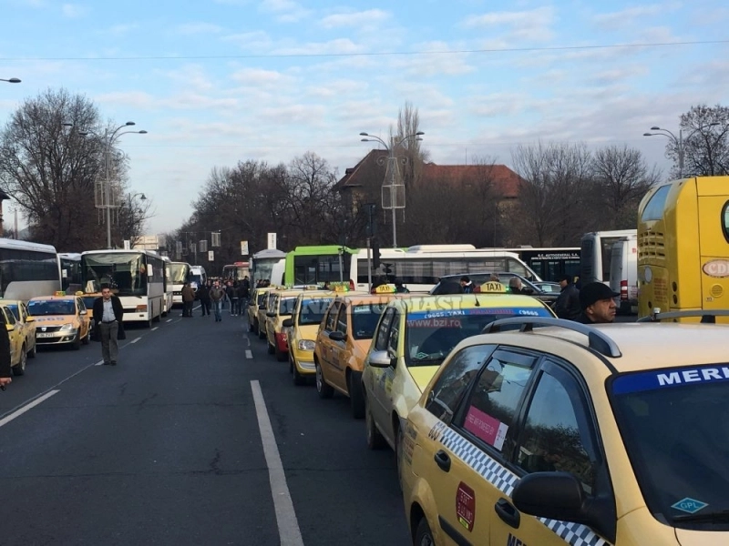 peste-6000-de-transportatori-au-asediat-guvernul