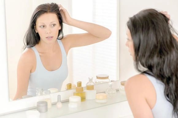 poti-intarzia-albirea-parului-prin-dieta