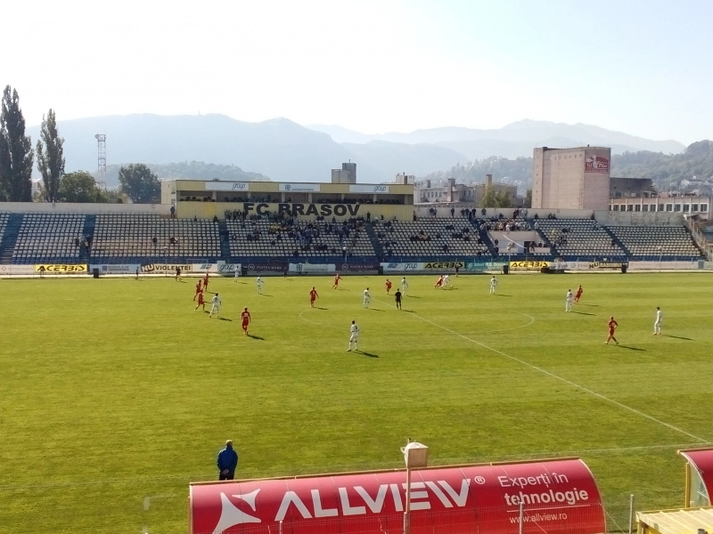 pusti-prea-tari-stegarii-au-remizat-alb-la-u-cluj