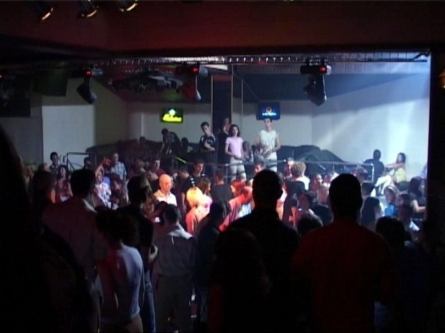razii-cu-politia-prin-cluburile-brasovene