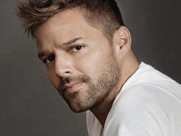 ricky-martin-isi-cauta-sot