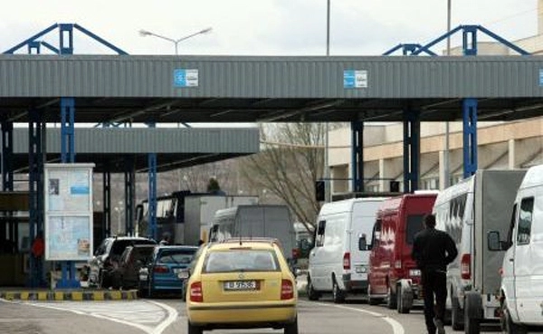 romanii-pot-intra-in-republica-moldova-doar-cu-buletinul