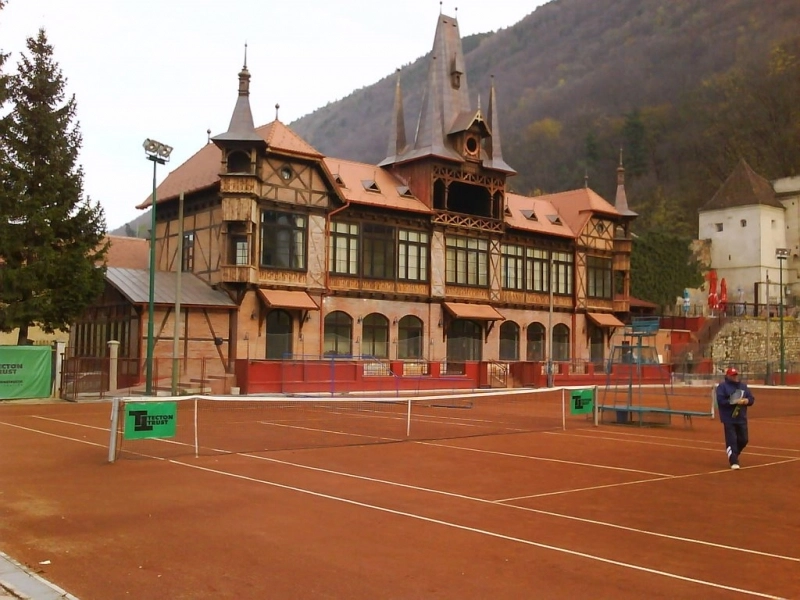 sferturi-la-futures-brasov