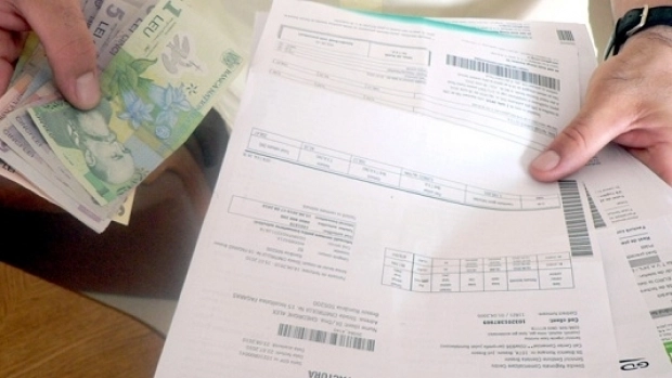 trei-sferturi-dintre-facturi-sunt-platite-la-timp-de-romani