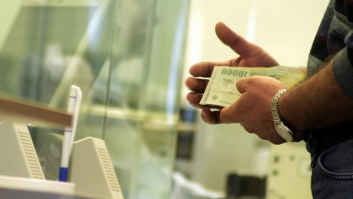 veste-buna-pentru-cei-cu-credite-in-lei