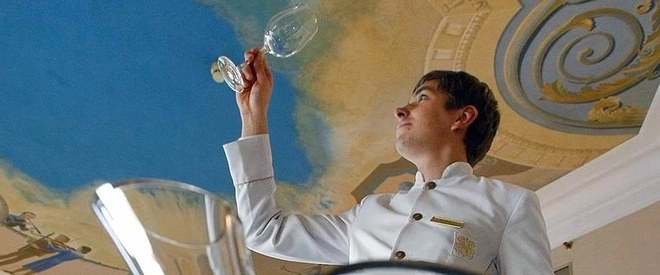 vladimir-putin-ii-lasa-pe-rusi-fara-alcool-de-sarbatori