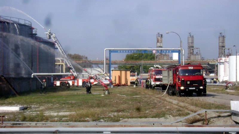 a-decedat-o-victima-a-incendiului-de-la-petromidia