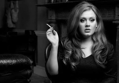 adele-se-plange-ca-renuntarea-la-fumat-ia-afectat-vocea-in-rau