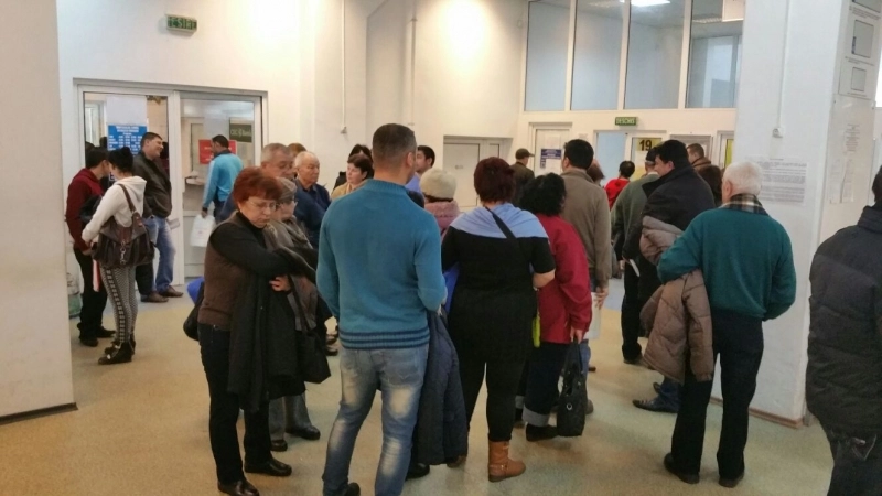 aglomertie-la-agentia-fiscala-nr2-de-pe-strada-turnului