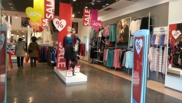 atentie-la-oferte-preturile-reduse-nu-sunt-deloc-reduse