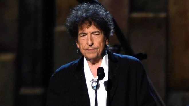 bob-dylan-elimina-mentionarea-premiului-nobel-pentru-literatura-de-pe-pagina-sa-oficiala