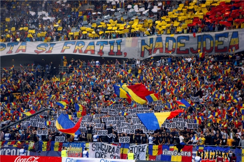 care-e-sloganul-tau-pentru-tricolori