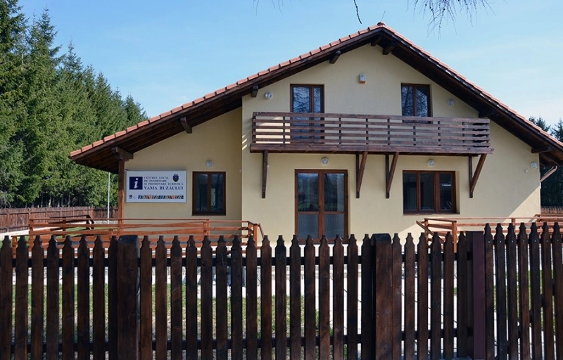 centru-de-informare-turistica-la-vama-buzaului-(1)