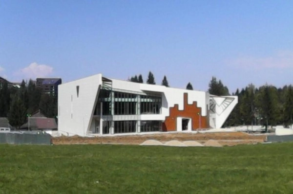 centrul-de-agrement-din-poiana-brasov-va-fi-deschis-in-iarna