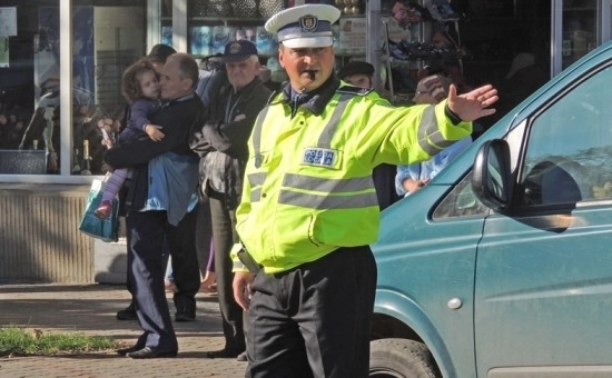 cinci-politisti-locali-vor-asigura-in-curand-ordinea-publica-in-predeal-